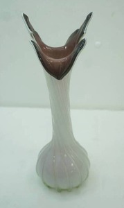 lot 423 image: Murano Cased Glass Vase wTulip or Ruffled Rim 12 tall