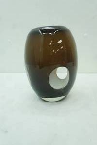 lot 460 image: Vintage Dreamlight Brown and white Glass Vase. 1970s