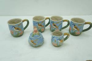 lot 496 image: Nouveau Majolica Birds in the Garden Tea Set by Seymour Mann
