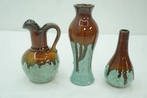 lot 586 image: Set of 3 Brown Drip Glaze Vases