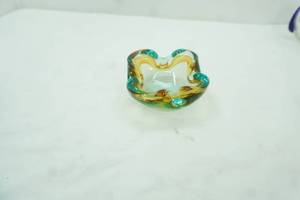 lot 602 image: Vintage Murano Glass Ashtray