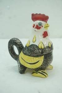 lot 616 image: Hand-Painted Ceramic Rooster Pitcher or Creamer