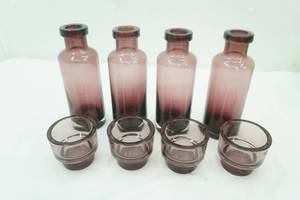 lot 626 image: Tiffin Franciscan Footed Green Glasses