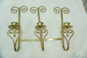 lot 667 image: Wall Candelabra