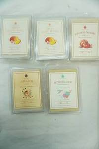 lot 685 image: Soy Blend Melting Tarts