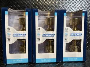 lot 94 image: Schlage Bed & Bath Bell Knob - Bright Brass Finish 3-Pack