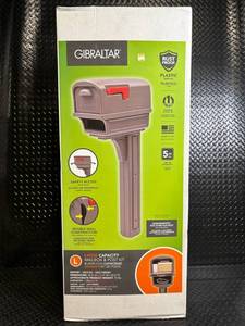 lot 121 image: Gibraltar GGC1M0000 Large Capacity Mailbox & Post Kit - Mocha Plastic, Fits 4x4 Post