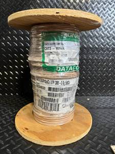 lot 151 image: Datacom CAT5 RISER UTP CMX Beige Cable 5000 Ft