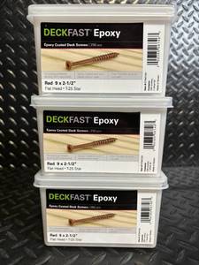 lot 165 image: DECKFAST Epoxy Red Deck Screws 9 x 2-12 in Flat Head - T-25 Star 750 pcs