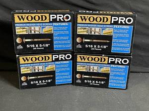 lot 190 image: Wood Pro Premium Washer Head Screws 516 x 5-18 in - 25 PcBox (Lot of 4 Boxes)