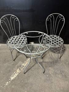 lot 8 image: Wrought Iron Patio Bistro Set - Round Table with 2 Lattice Chairs