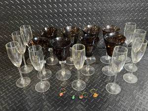 lot 76 image: Tortoiseshell Glass Goblets & Clear Champagne Flutes - Mixed Glassware Set for Entertaining