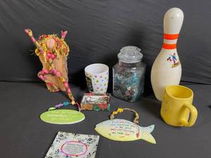 lot 117 image: Assorted Craft Trinkets Lot - Beads, Spoons, Mugs, Wall Decor, Bowling Pin (Lot of 10)
