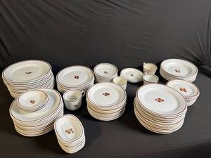 lot 119 image: Alfred Meakin Royal Ironstone China Dinnerware Set - England, Brown Floral Motif