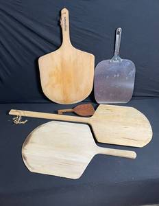 lot 150 image: Sassafras Pizza Peel Set - Wooden Paddles  Metal Spatula, Used