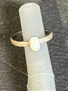 lot 152 image: Opal Ring - Oval Cabochon, Gold-Tone Band