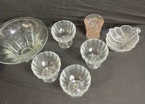 lot 162 image: Clear Glassware Set - Large Pedestal Punch Bowl, Footed Ribbed Dessert Cups, Shell-Shaped Bowl, Pink Tinted Glass