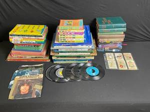 lot 182 image: Vintage Childrens Books & 1960s LP Records Collection with Card Binder