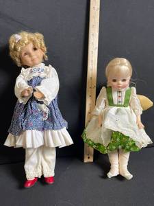 lot 252 image: Effanbee Vintage Fashion Dolls - 2 Dressed Dolls (Lot of 2)