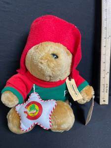 lot 260 image: Red-Hooded Teddy Bear Plush with Green Shirt - Star Ornament