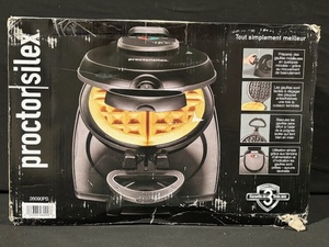 lot 12 image: Proctor-Silex 26090PS Waffle Maker - Flip-Action with Ready Indicator