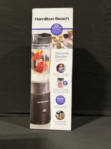 lot 89 image: Hamilton Beach 51190F Personal Blender - 14 oz Jar