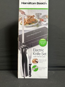 lot 116 image: Hamilton Beach Electric Knife Set with Fork & Case