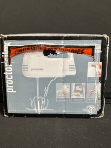 lot 122 image: Proctor-Silex Hand Mixer 62509G 100W 5-Speed Bowl Rest