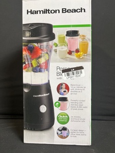 lot 152 image: Hamilton Beach Personal Blender 51146G with Travel Lid