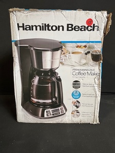 lot 165 image: Hamilton Beach Programmable Coffee Maker - 12-Cup Capacity
