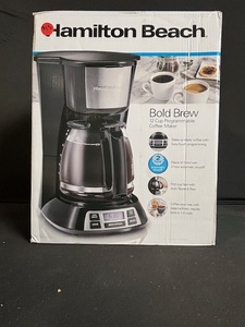 lot 168 image: Hamilton Beach Bold Brew 12-Cup Programmable Coffee Maker - Model 49634