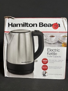 lot 172 image: Hamilton Beach Electric Kettle 1L 1500W - Cordless, Removable Mesh Filter