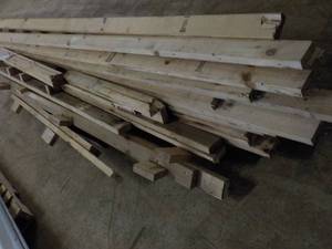 lot 2 image: 2 x4 mostly 11 ft everything pictu...