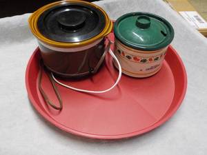 lot 51 image: 2 Small Crock Pots and Red Tray...