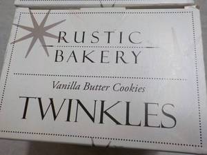 lot 121 image: 3 Boxes 4 Bags 5 oz each Rustic Bak...