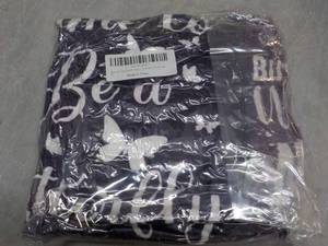 lot 225 image: Cozy Blanket...