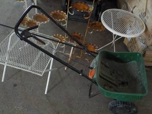 lot 264 image: Summer Lot - see all pictures...