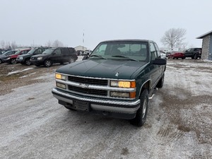 lot 16 image: 1998 Chevrolet Silverado 1500