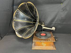 Antique Columbia Graphophone Wind-Up Phonograph with Large Horn