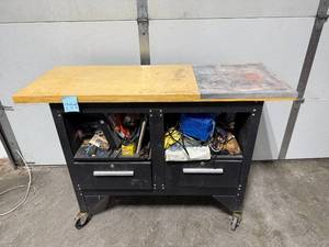 lot 34 image: Rolling Workbench with Mixed Work Surface and Storage Drawers