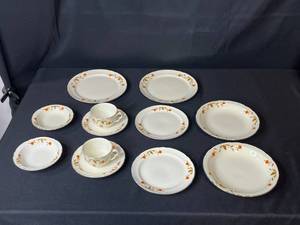 lot 115 image: Superior Hall Quality Jewel Dinnerware Set Orange Floral Pattern
