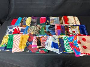 lot 138 image: Collection of Assorted Vintage and Modern Scarves