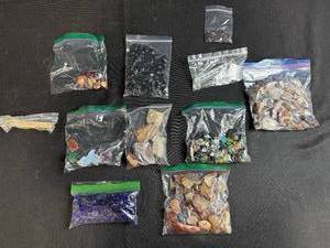 lot 171 image: Collection of Tumbled and Polished Stones, Gemstones, and Mineral Specimens in Bags