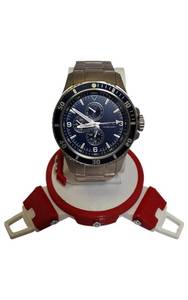 lot 3 image: Nautica  Freeboard multifunction watch with metal bracelet