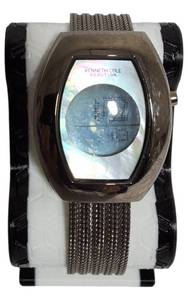 lot 8 image: Kenneth Cole  Reaction Digital Wristwatch