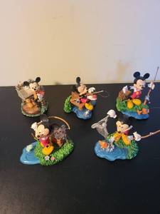 lot 296 image: Set of 5 Mickey Mouse Collectible Figurines Hooked on Fishing and Christmas Carols