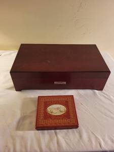 lot 353 image: President Donald Trump $2 Note and Coin Collection with Display Box