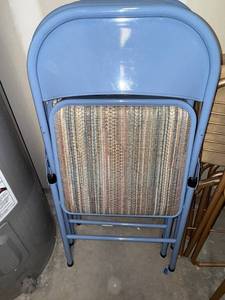 lot 234 image: Hampden Specialties Folding Chair - Cottage Blue - Model 38H41-601