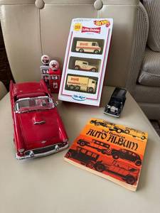 lot 367 image: 1957 Chevy Bel Air Convertible Die-Cast Car - McKee Little Debbie Trucks & Auto Album Tad Burness
