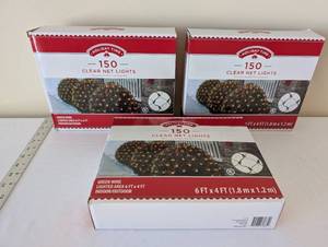 lot 66 image: Lot of 3 Holiday Time 150 Clear Net Lights 6FT x 4FT IndoorOutdoor